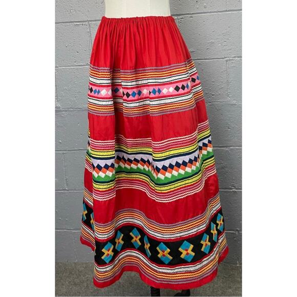 Vintage 1940s 50s Seminole Native American Patchwork Skirt Rick-Rack Red Maxi 0 - Picture 6 of 10